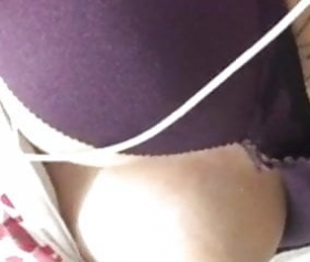 çok istek gelince göğüsleri türk kızı açıyor