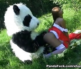 panda fuck,kostümlü outdoor teen video