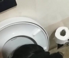 tuvalette arkadaş karısı gizli ifşa blog seyret
